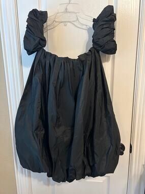 ZARA Voluminous Off-Shoulder Taffeta Bubble Dress